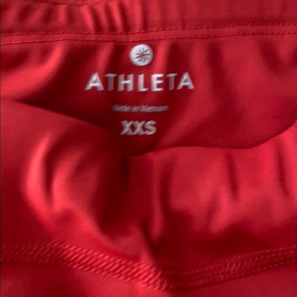 Athleta XXS red running tight with mesh crop - Picture 2 of 3